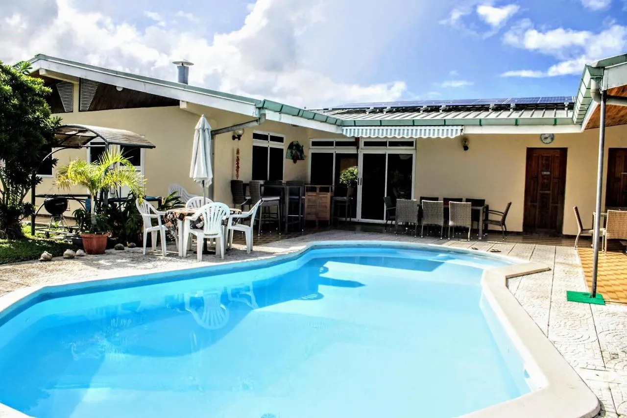 Tahiti - Sanny'S Place Family Room & Poo Punaauia